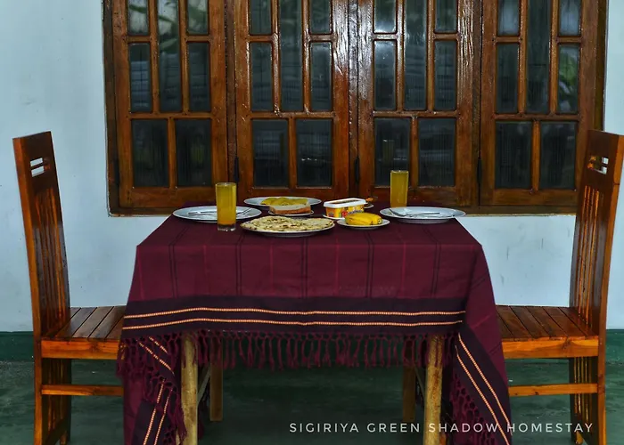 Sigiri Green Shadow Homestay